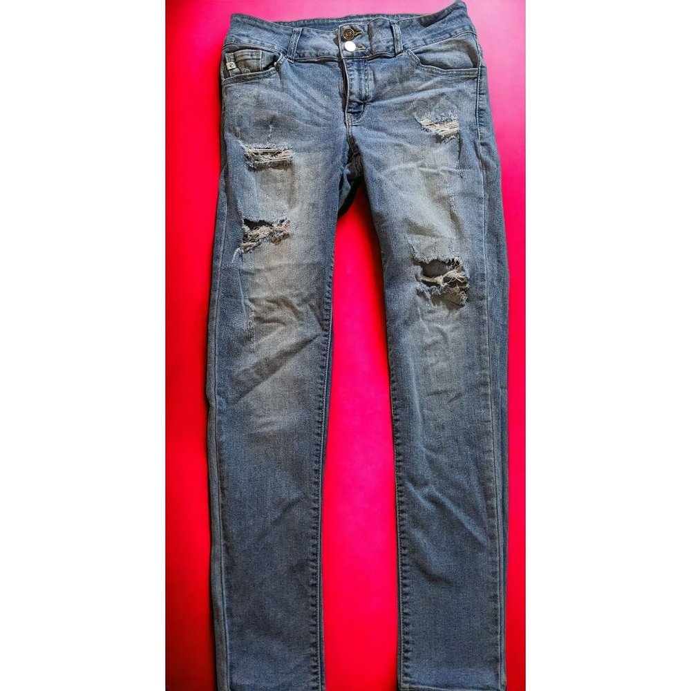 Kancan Distressed Skinny Jeans - Picture 8 of 12